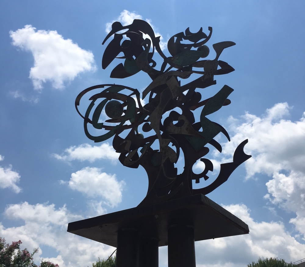 Caldwell Arts Council (N.C.) seeks sculpture for outdoor sales gallery