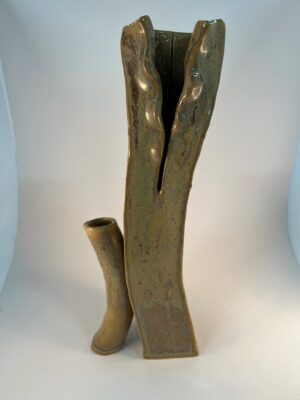 An example of hand-building artwork.
