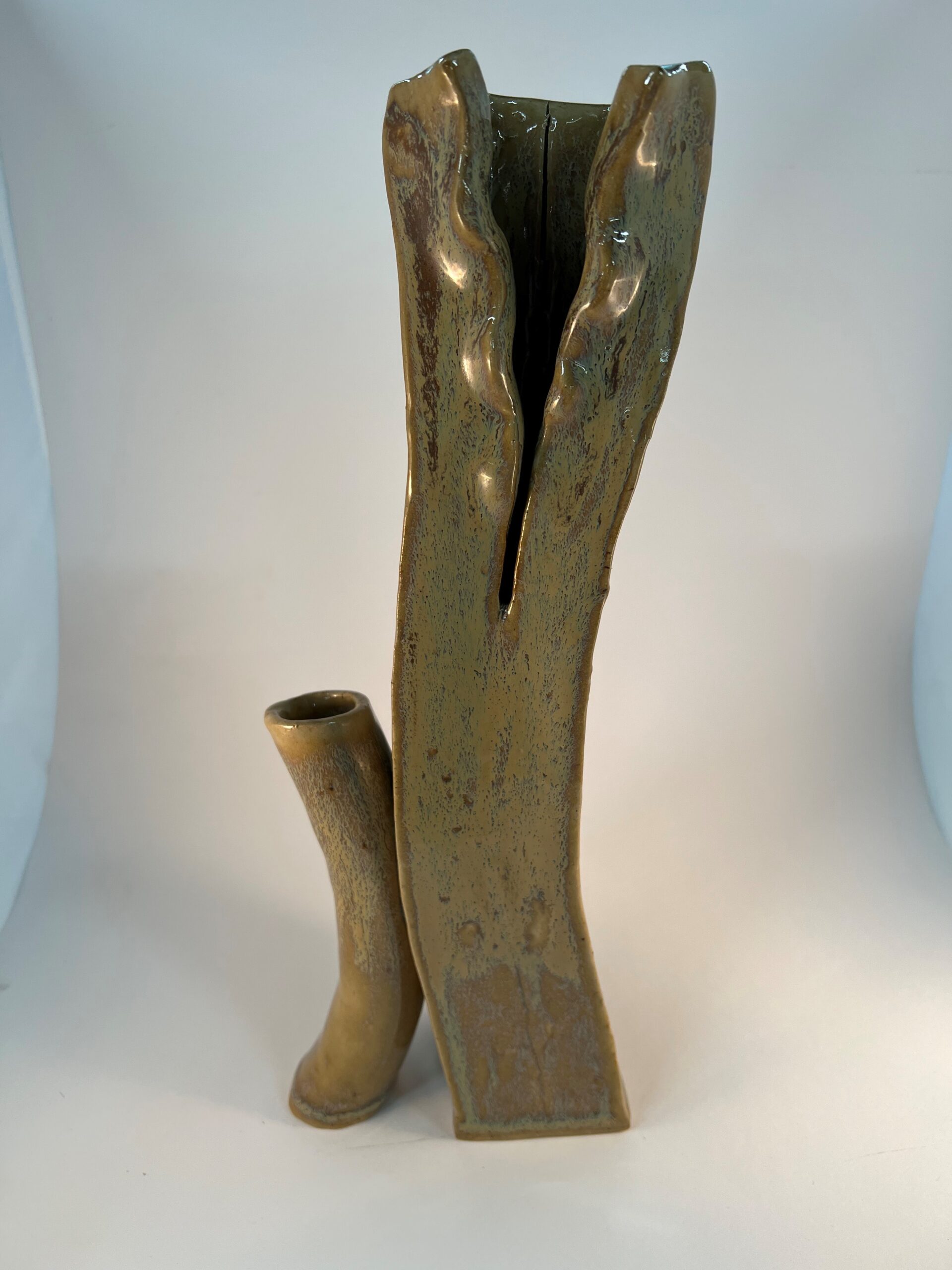 An example of hand-building artwork.