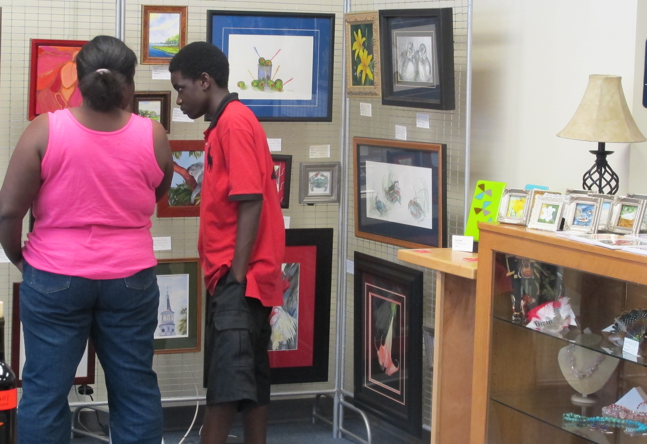 Visual artists and fine craft artisans invited to apply for annual Co-Op Gallery